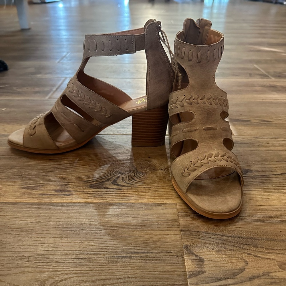 Heeled Sandal
